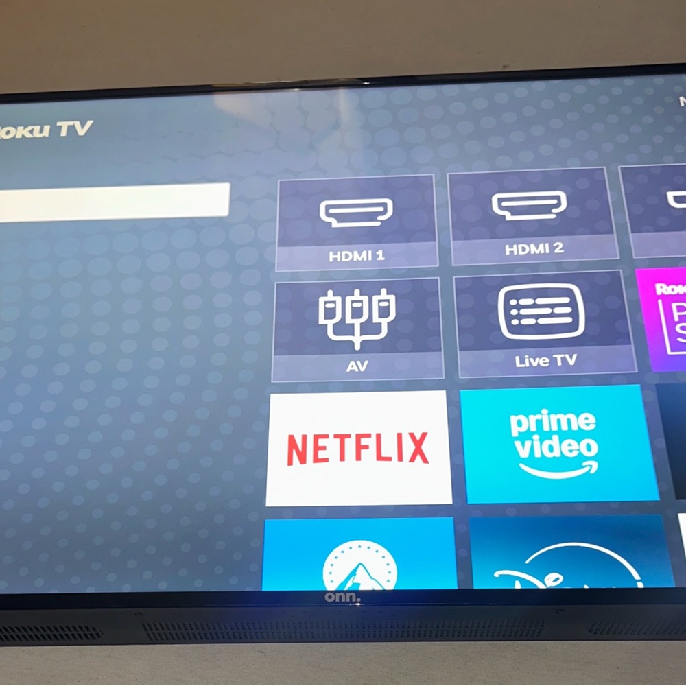 Roku Black Media Streamer with Onn Interface